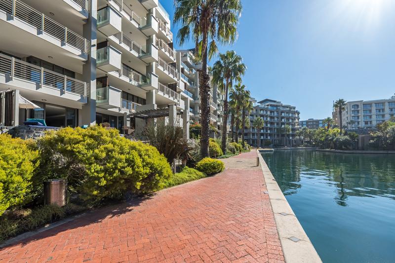 To Let 2 Bedroom Property for Rent in Waterfront Western Cape